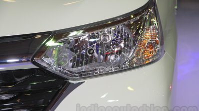 Toyota Grand New Avanza headlamps at the 2015 IIMS