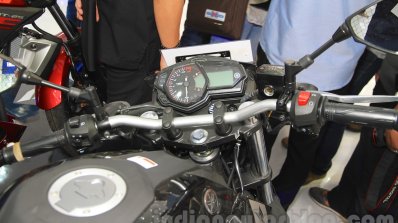 Yamaha MT-25 instrument cluster at the Indonesia International Motor Show 2015 (IIMS 2015)