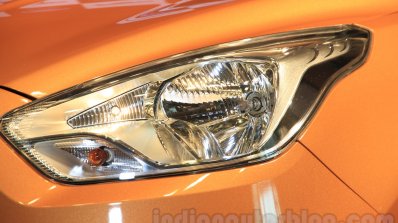 2015 Ford Figo headlight launched