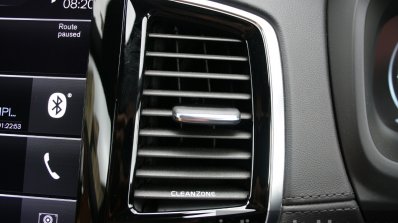 2015 Volvo XC90 D5 Inscription HVAC vent full review