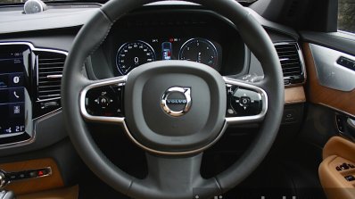 2015 Volvo XC90 D5 Inscription steering wheel full review