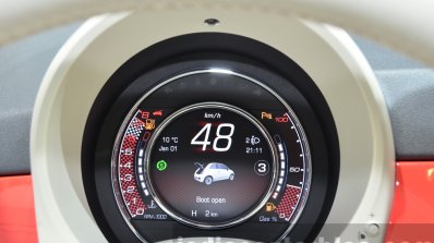 2016 Fiat 500 instrument cluster at IAA 2015
