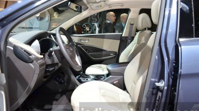 2016 Hyundai Santa Fe front cabin at the IAA 2015