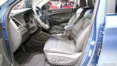 2016 Hyundai Tucson front seat at the 2015 Chengdu Motor Show