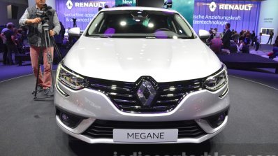 2016 Renault Megane front at the IAA 2015