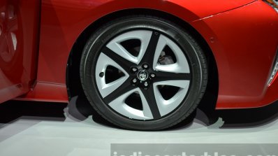 2016 Toyota Prius alloy wheels at IAA 2015