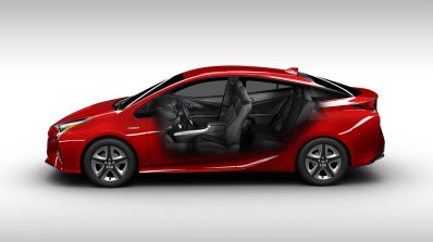 2016 Toyota Prius cabin North American specification official image