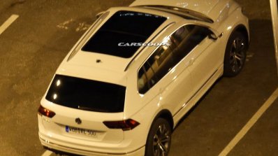 2016 VW Tiguan rear quarter spotted undisguised