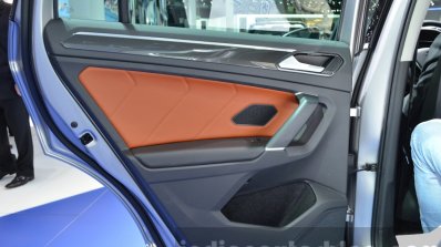 2016 Volkswagen Tiguan door trim at IAA 2015