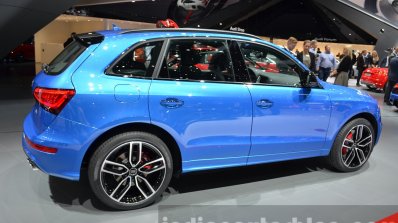 Audi SQ5 TDI Plus side view at IAA 2015