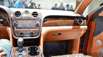 Bentley Bentayga dashboard at the IAA 2015