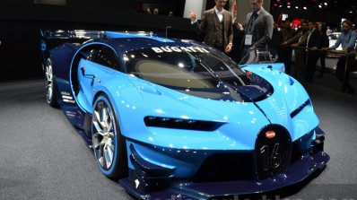 Bugatti Vision GT front quarter at the IAA 2015