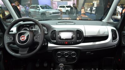 Fiat 500L Beats Edition dashboard at the IAA 2015