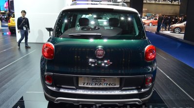 Fiat 500L Trekking rear at the IAA 2015