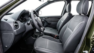 Renault Duster Oroch (Duster pick-up) front area launched in Brazil