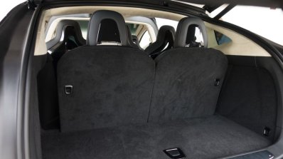 Tesla Model X boot launch