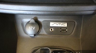 2015 Ford Figo USB and Aux port first drive review