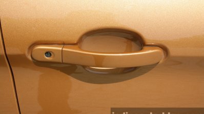 2015 Ford Figo first door handle drive review