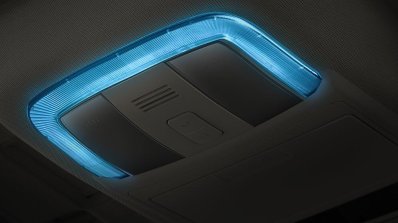 2015 Mahindra XUV500 Ice Blue lighting launched in South Africa