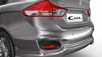 2015 Maruti Ciaz RS rear spoiler launched