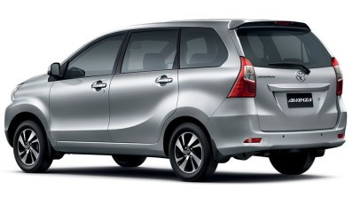 2015 Toyota Avanza (facelift) rear three quarter launched in South Africa