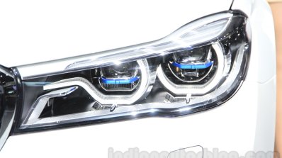 2016 BMW 7 Series laser headlamps at the 2015 Tokyo Motor Show
