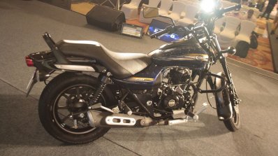 2016 Bajaj Avenger 150 Street right side launched