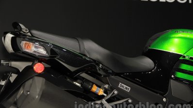 2016 Kawasaki Ninja ZX-14R seats at 2015 Tokyo Motor Show
