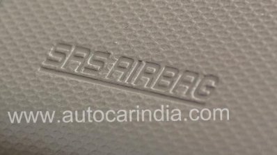 2016 Maruti Ertiga (facelift) SRS airbag revealed
