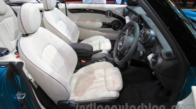2016 Mini Convertible seat at the 2015 Tokyo Motor Show