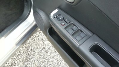 Honda BR-V power window controls at Twin Ring Motegi