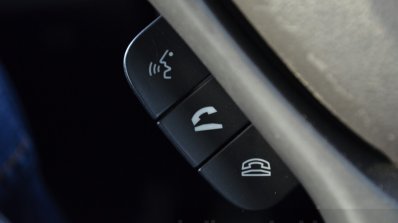 Maruti Baleno Diesel Bluetooth controls Review