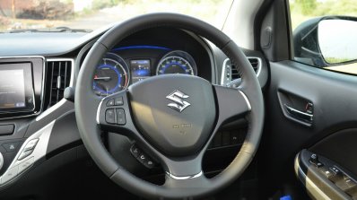 Maruti Baleno Diesel steering wheel Review