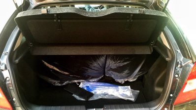 Maruti Baleno boot NEXA showroom spied