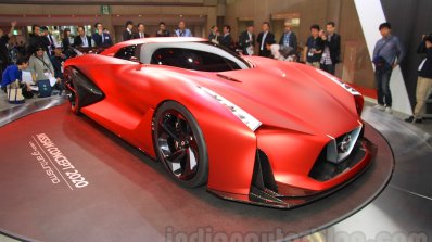 Nissan Concept 2020 Vision Gran Turismo front quarters at the 2015 Tokyo Motor Show