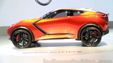 Nissan Gripz Concept side at the 2015 Tokyo Motor Show