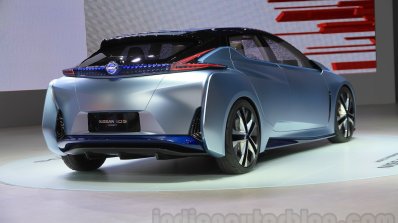 Nissan IDS Concept rear quarters at the 2015 Tokyo Motor Show