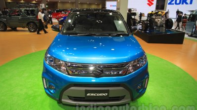 Suzuki Escudo front at the 2015 Tokyo Motor Show