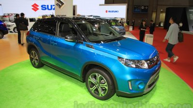 Suzuki Escudo front quarters at the 2015 Tokyo Motor Show