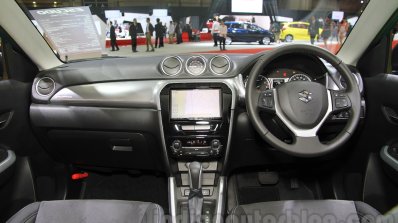 Suzuki Escudo interior at the 2015 Tokyo Motor Show