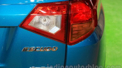 Suzuki Escudo taillight at the 2015 Tokyo Motor Show