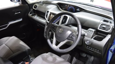 Suzuki Solio Hybrid interior at the 2015 Tokyo Motor Show