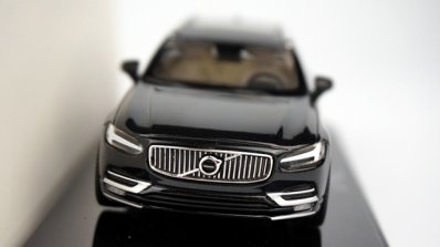 Volvo V90 (S90 estate) front final design revealed