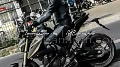 Yamaha MT-15 alloy wheels spyshot