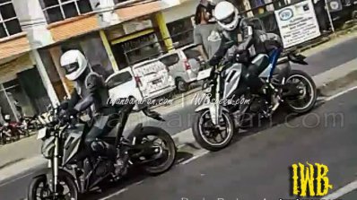 Yamaha MT-15 side spyshot