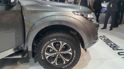 2016 Fiat Fullback Double Cab wheel at the 2015 Dubai Motor Show