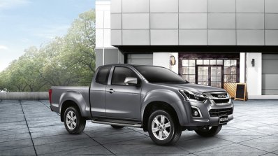 2016 Isuzu D-Max (facelift) front three quarter launched in Thailand
