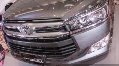 2016 Toyota Innova front airdam world premiere photos