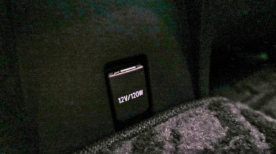 2016 Toyota Innova power socket world premiere photos