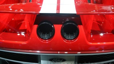 2017 Ford GT exhaust pipes at the 2015 Dubai Motor Show